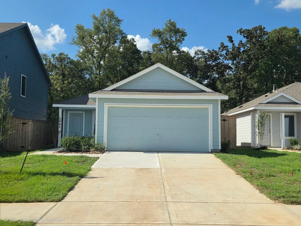5962 Mercer Street, Conroe
