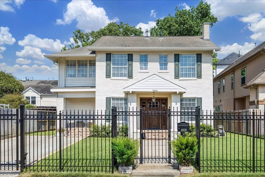 1909 Rosewood Street, Houston