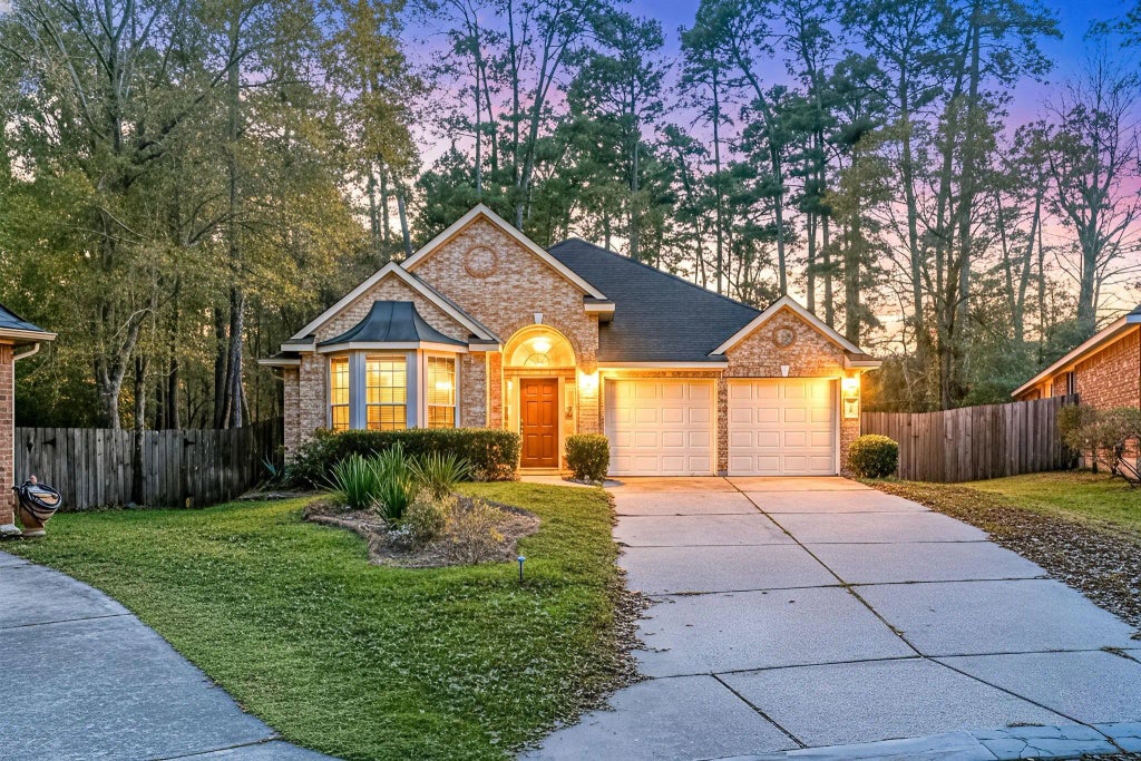 2 Gilded Crest Court, Spring