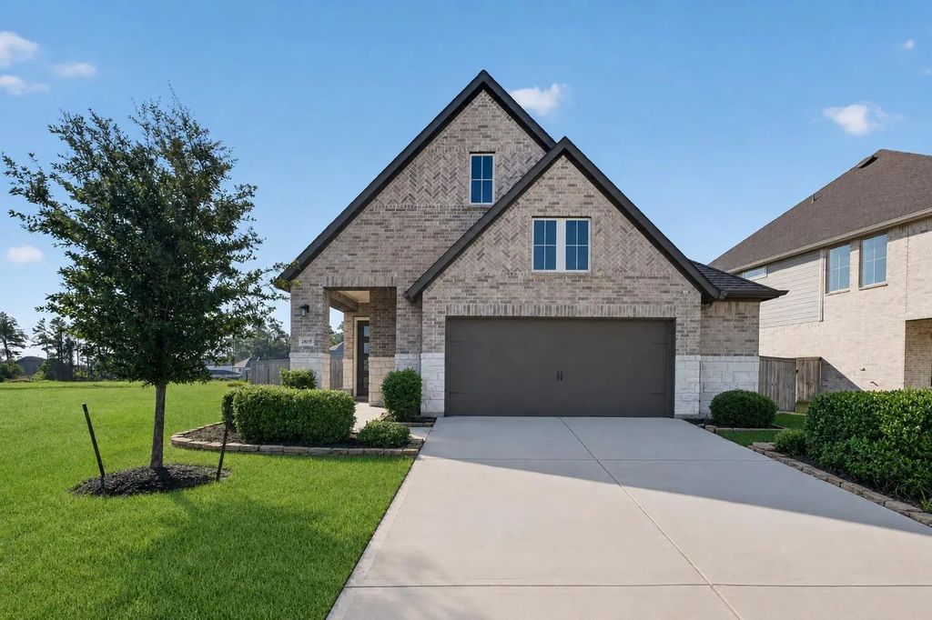 24638 Carleton Lake Lane, Tomball