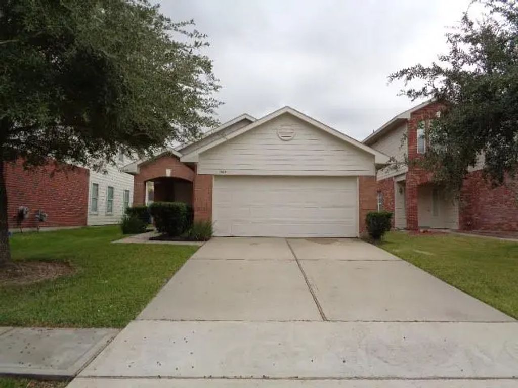 7619 Legacy Pines, Cypress