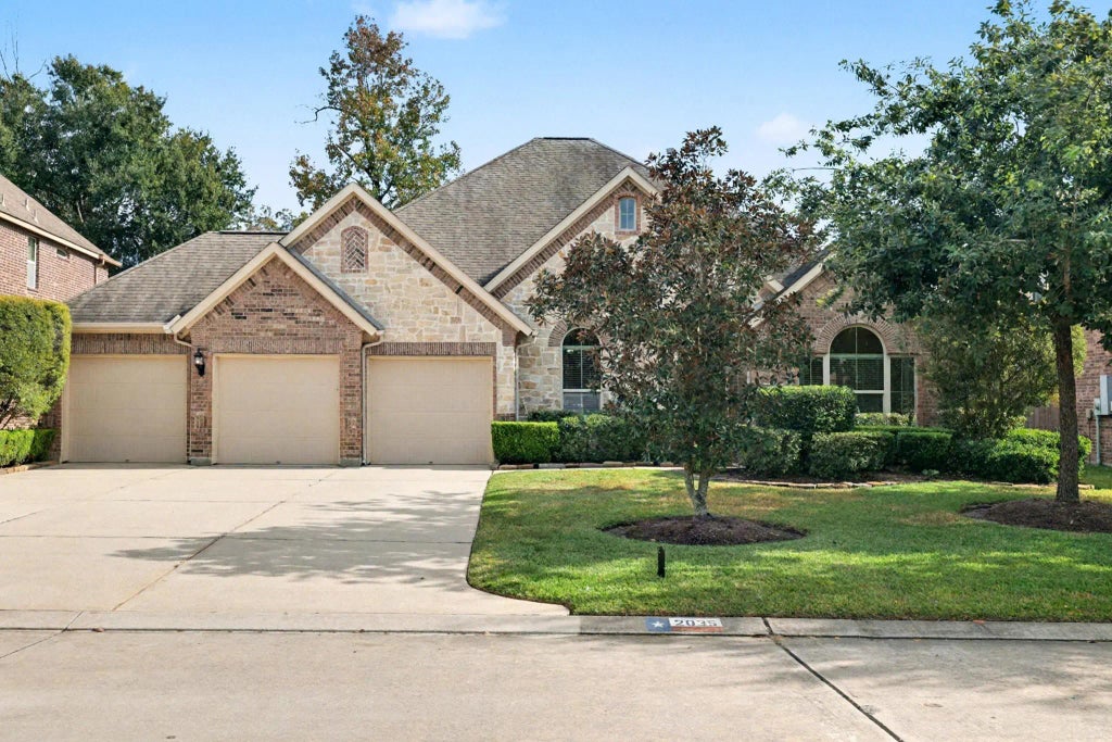 2035 Brodie Lane, Conroe