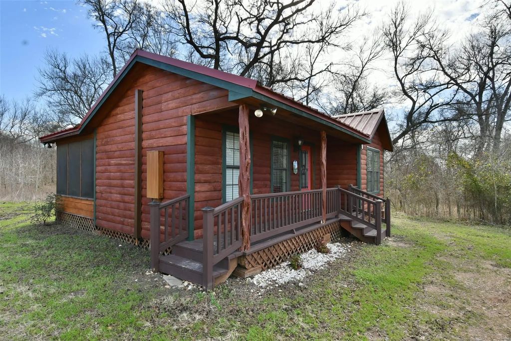 12570 Fm 1155 Southern Comfort E, Washington