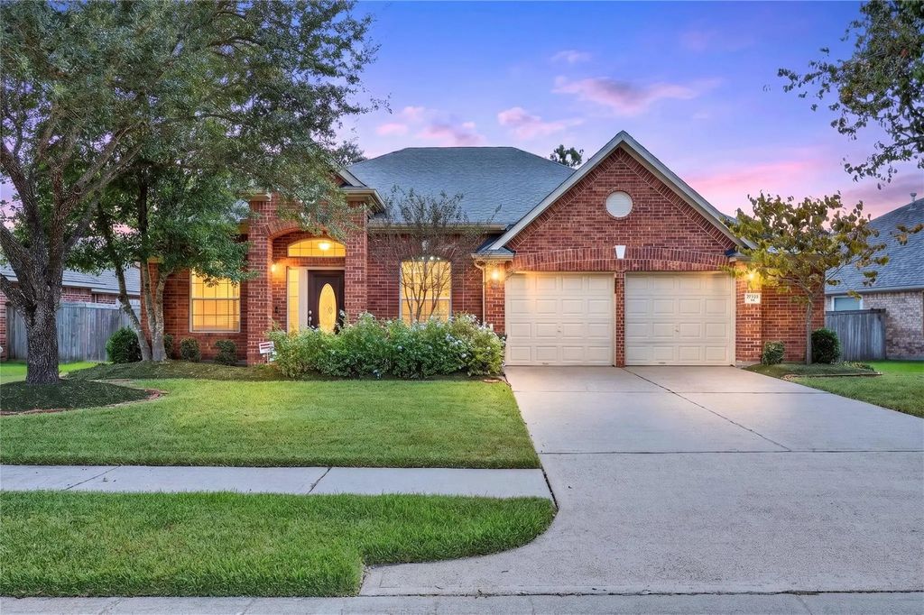 27123 Kendal Ridge Lane, Cypress