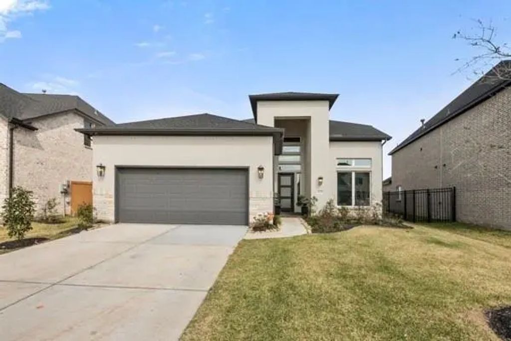 5025 Steady Breeze Drive, Katy