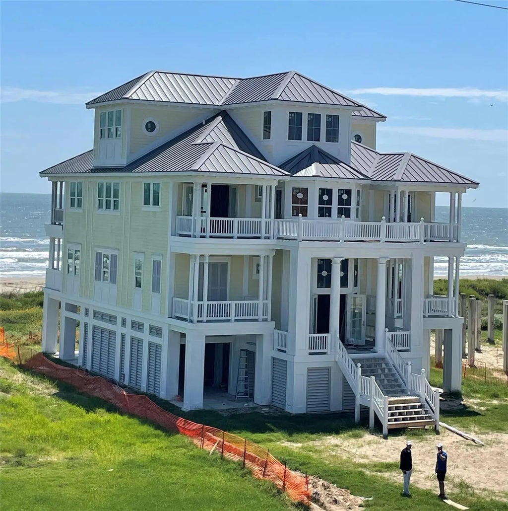 11359 Beachside Drive, Galveston