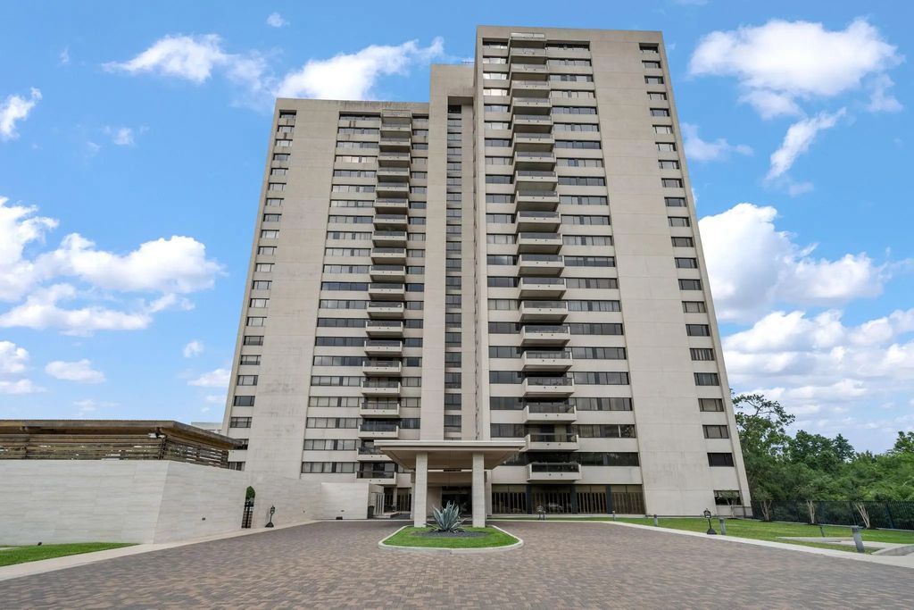 49 Briar Hollow Lane 401, Houston
