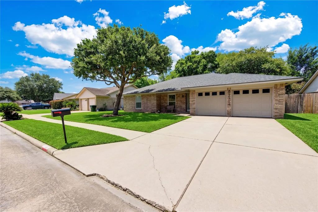 2314 Goodrich Street, Pearland