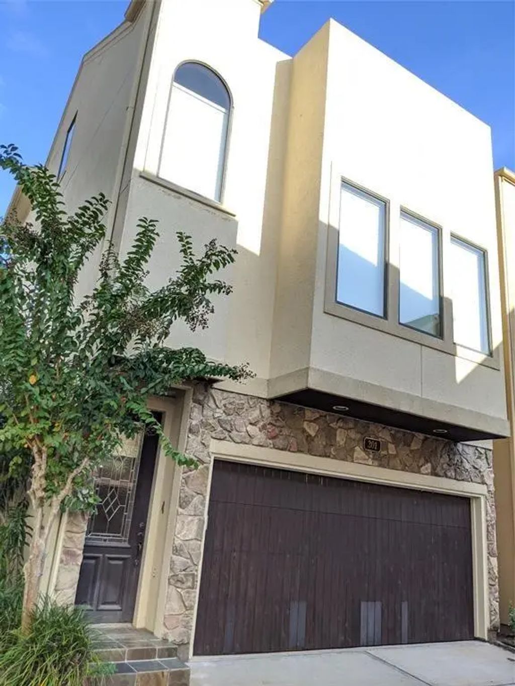 301 Gregg Street, Houston