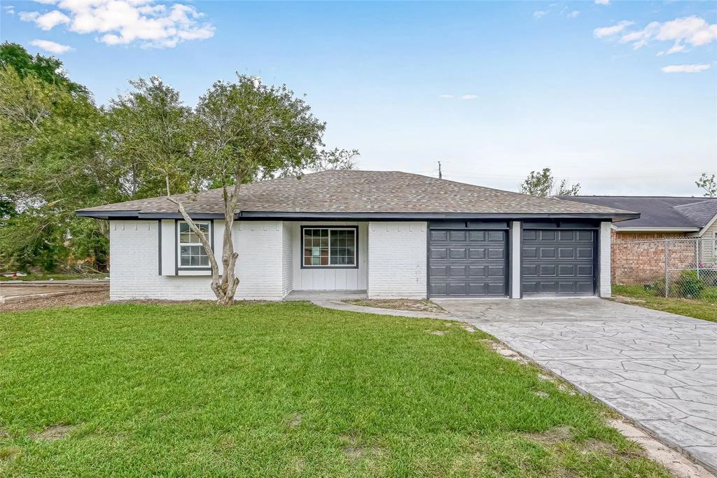 17114 Folsom Drive, Houston