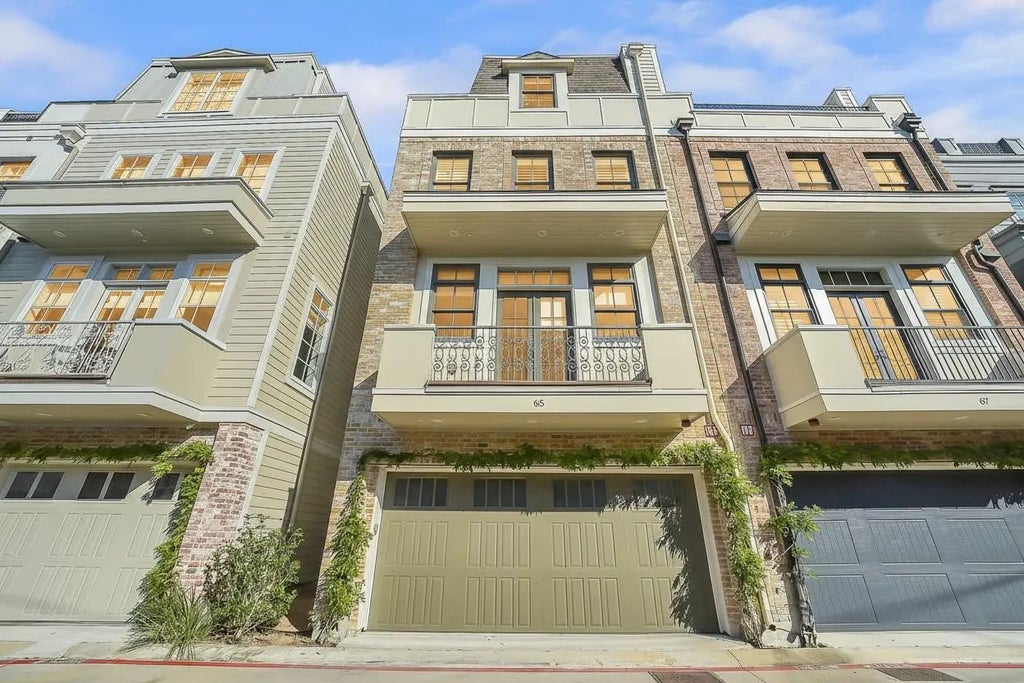 65 Crain Square Boulevard, Houston