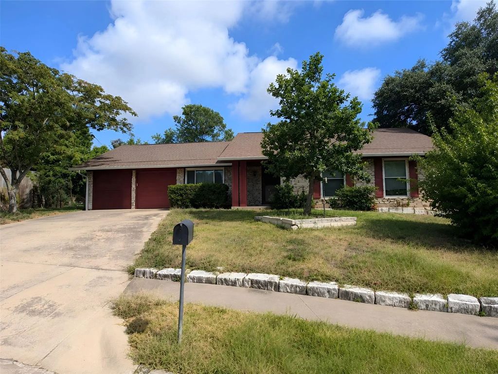 10104 Pond View Circle, Austin