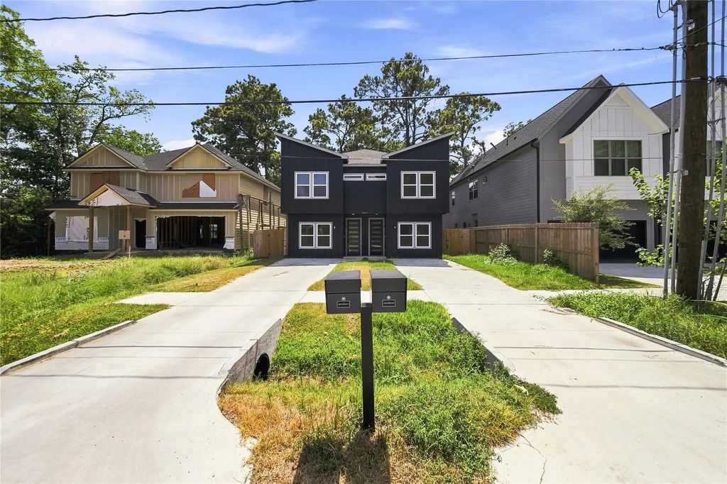 5610 Kittridge Street A, Houston