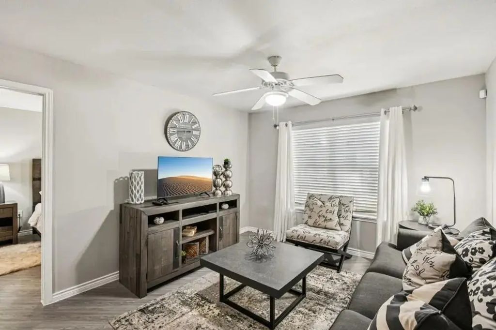 20000 Saums Road 06106, Katy