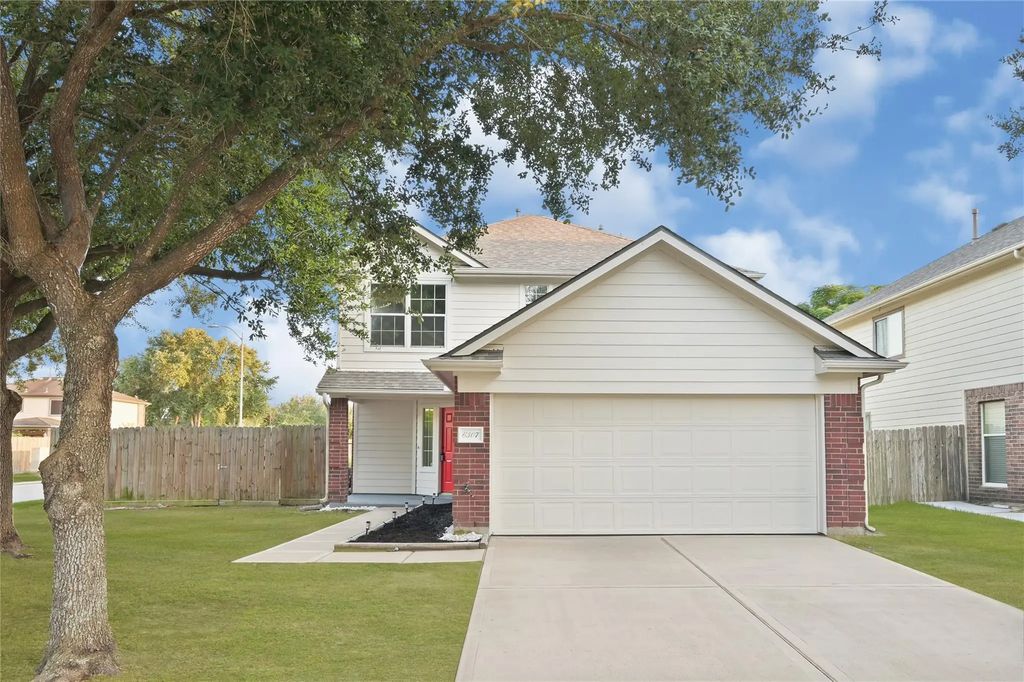 6307 Spruce Manor, Houston