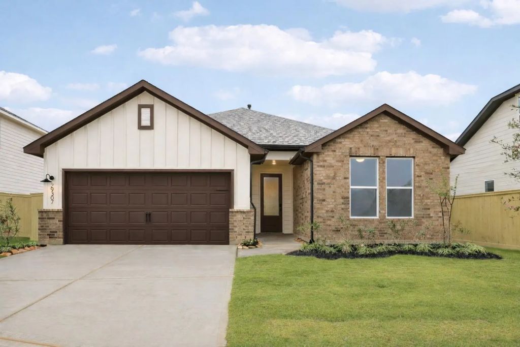 29307 Meadowcreek Hill Drive, Waller
