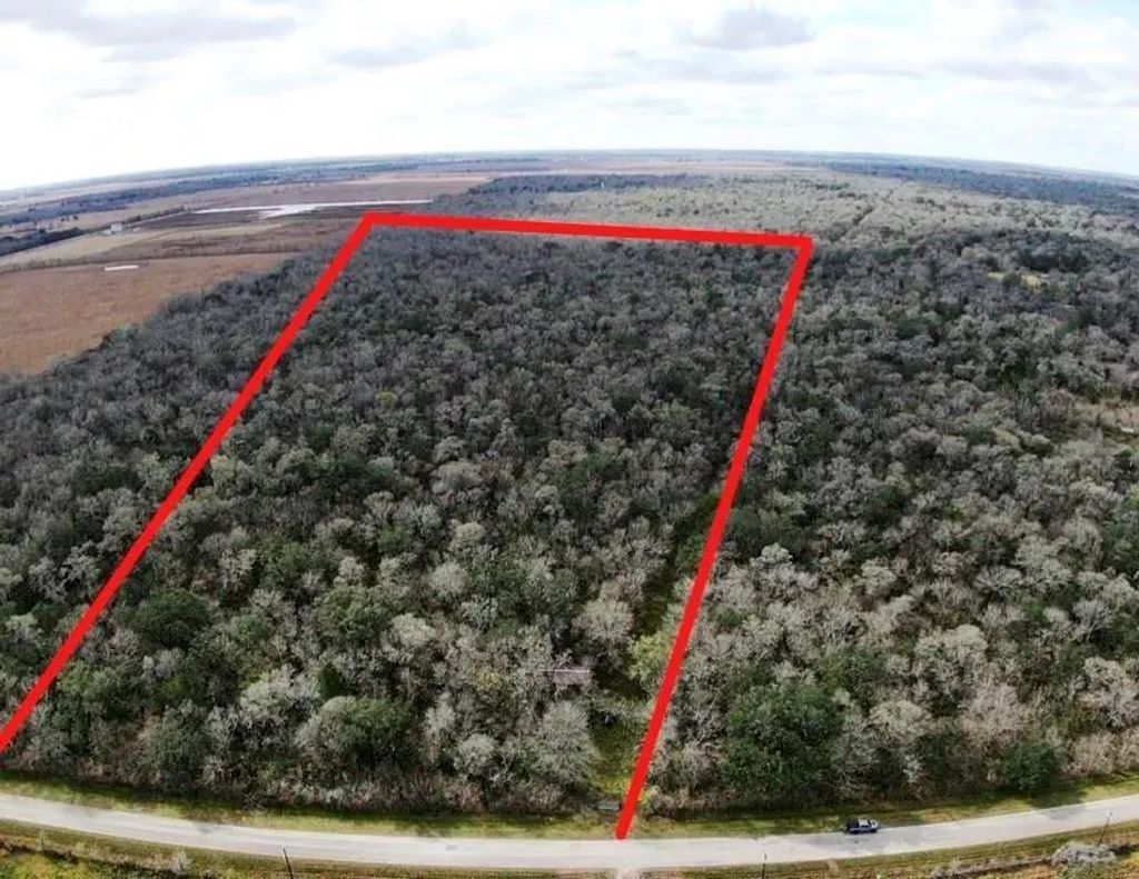 County Road 133, Van Vleck