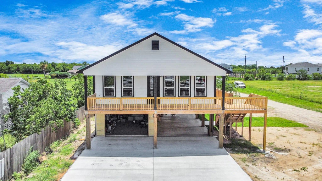 1309 24th Street, Dickinson