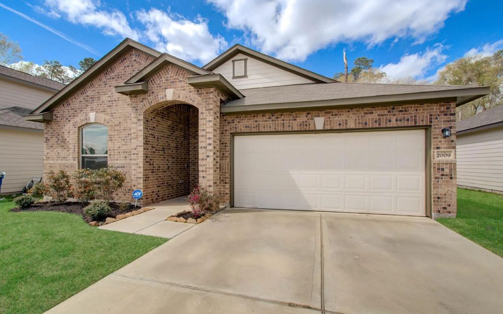 2009 Cedar Branch Drive, Conroe