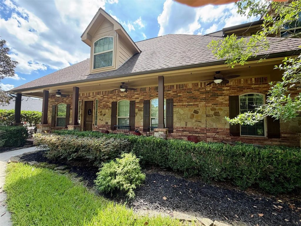 15631 Connie Lane, Montgomery