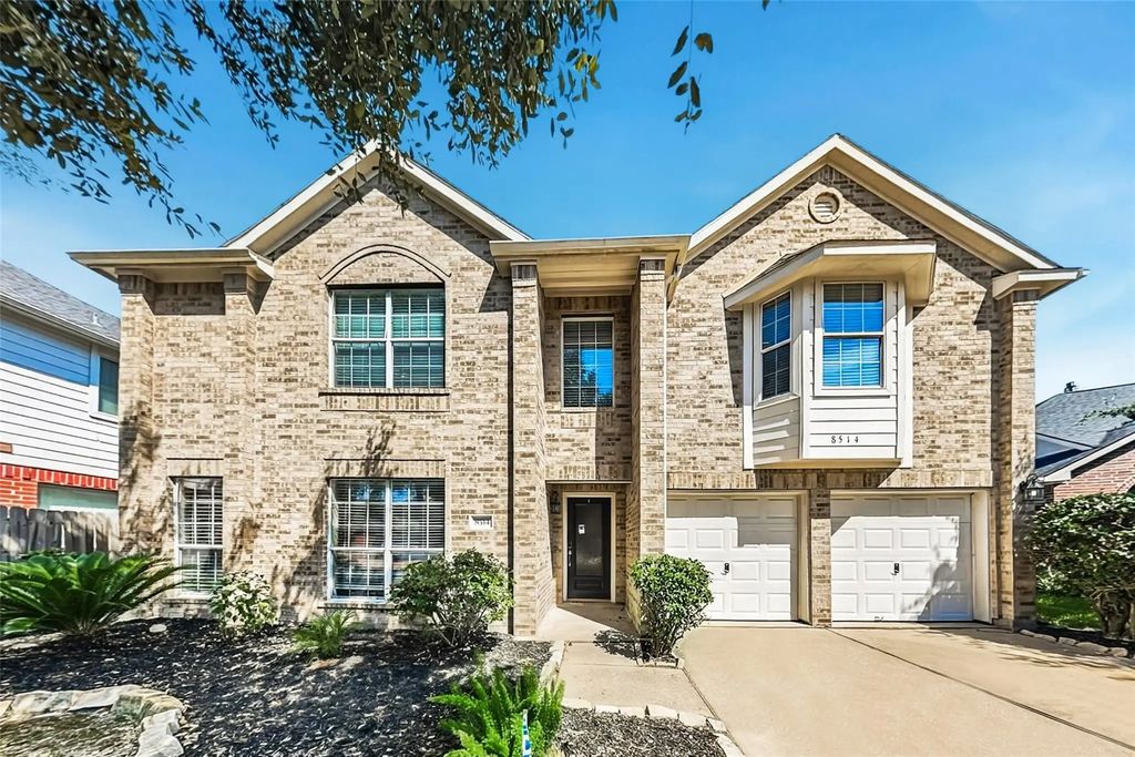 8514 Owen Lake Court, Houston