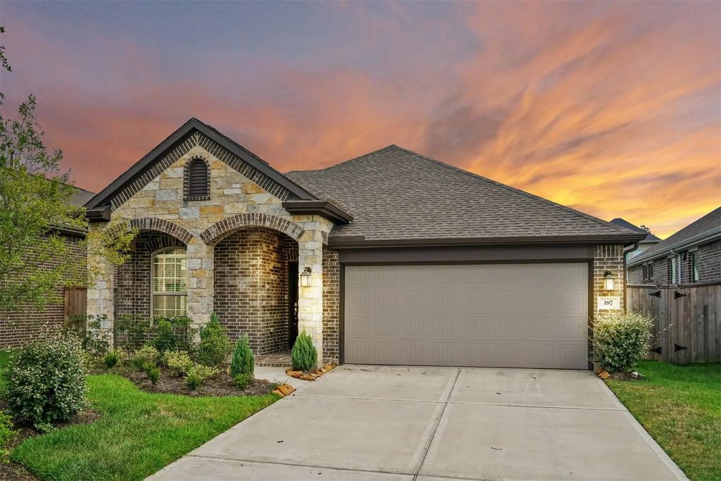 187 Buckeye Drive, Montgomery