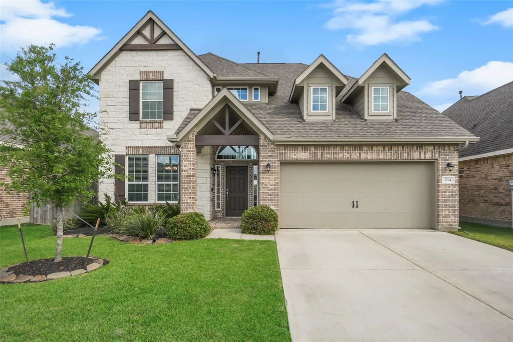 234 Ashley Way, Alvin