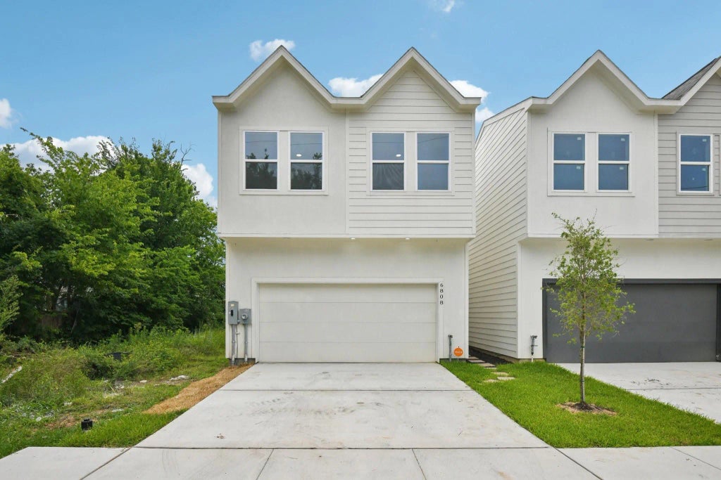 6735 Liverpool Street, Houston