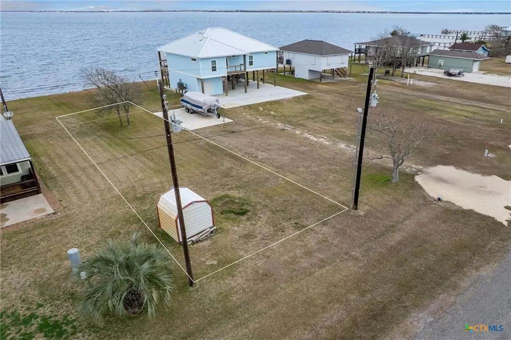 Lot 17 County Road 307 N, Port Lavaca