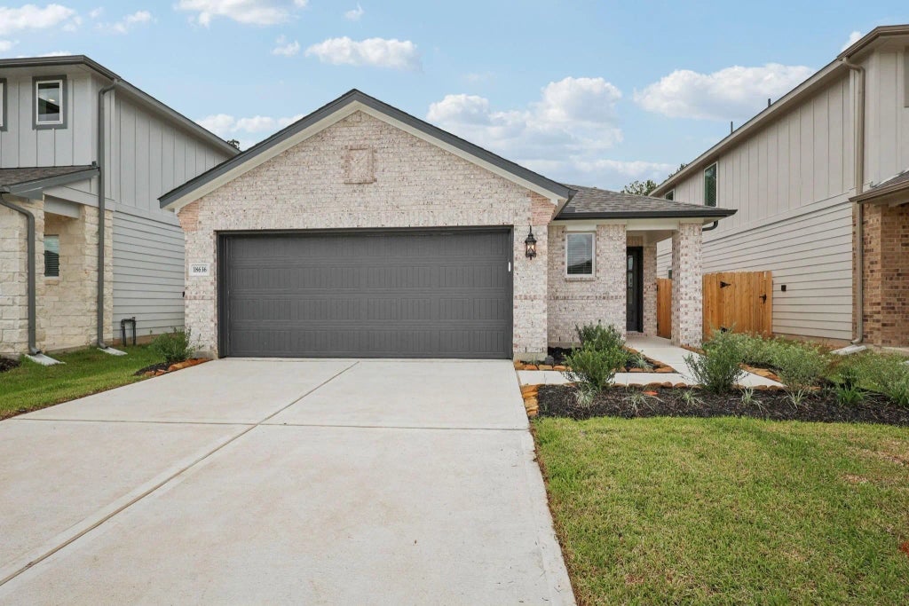 18636 Presswood Way Drive, New Caney