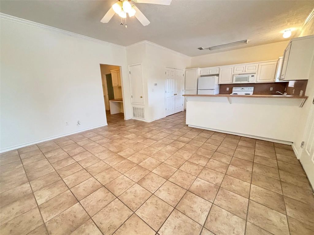 2455 Montgomery Road 47, Huntsville
