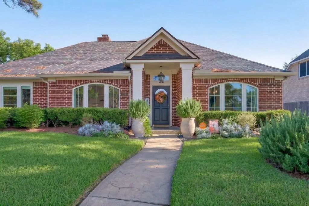 20822 Chappell Knoll Drive, Cypress