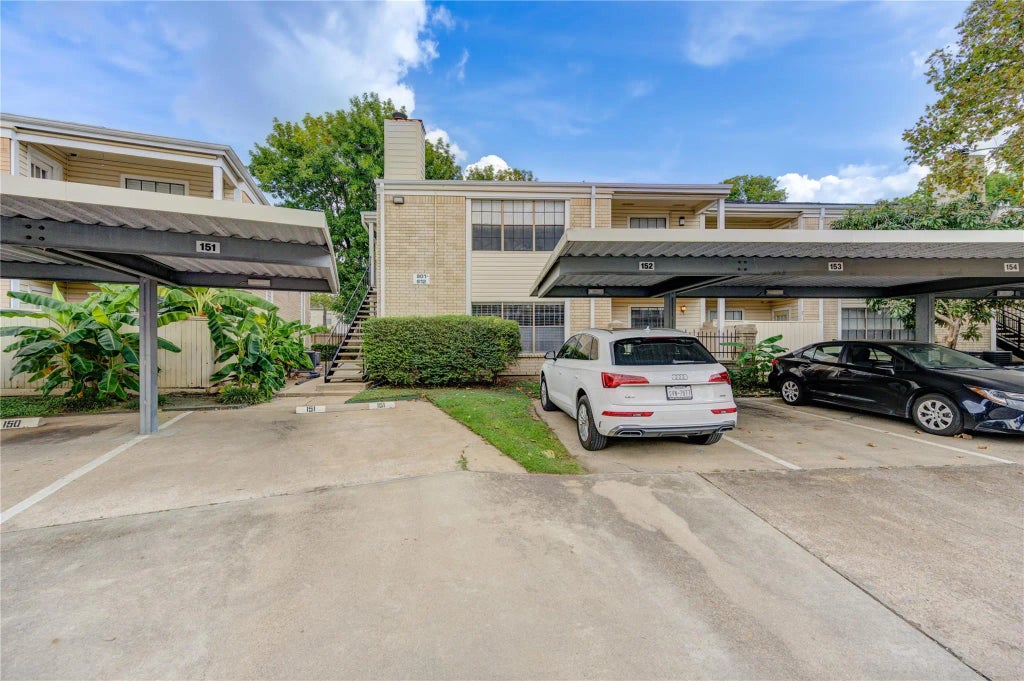 2750 Holly Hall Street 901, Houston