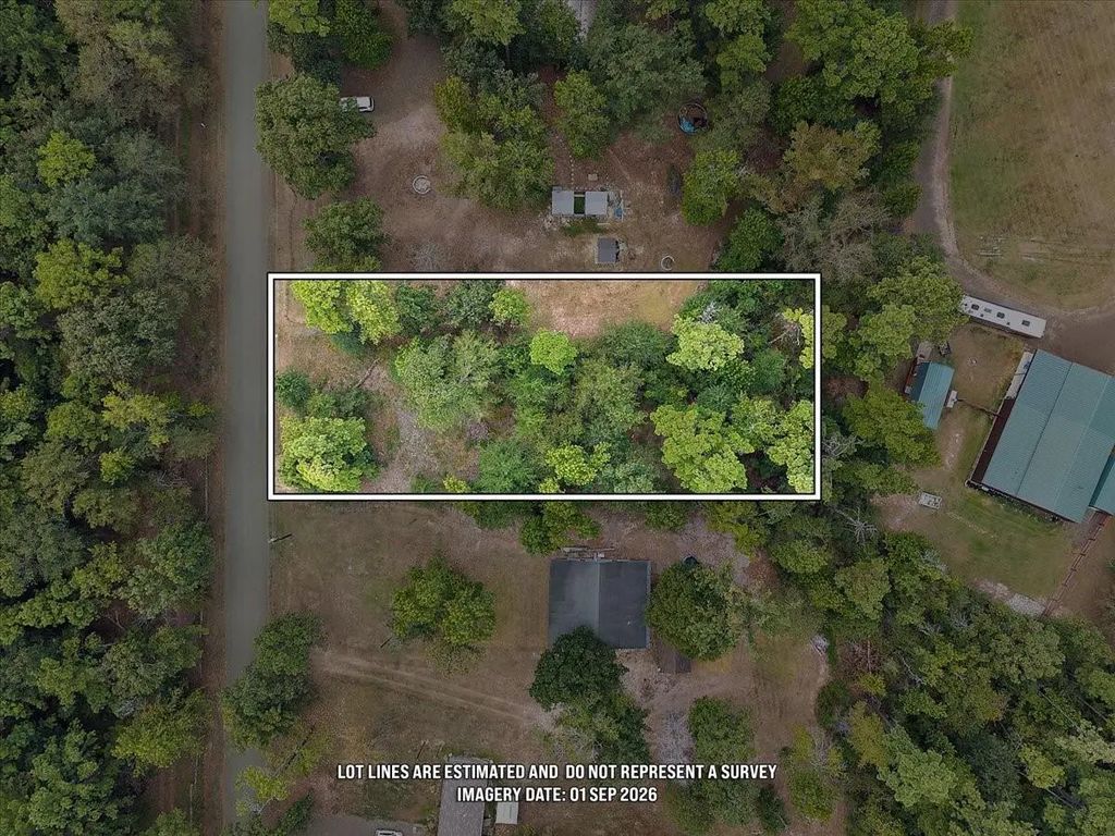 185 Lakewood Estate, Hemphill