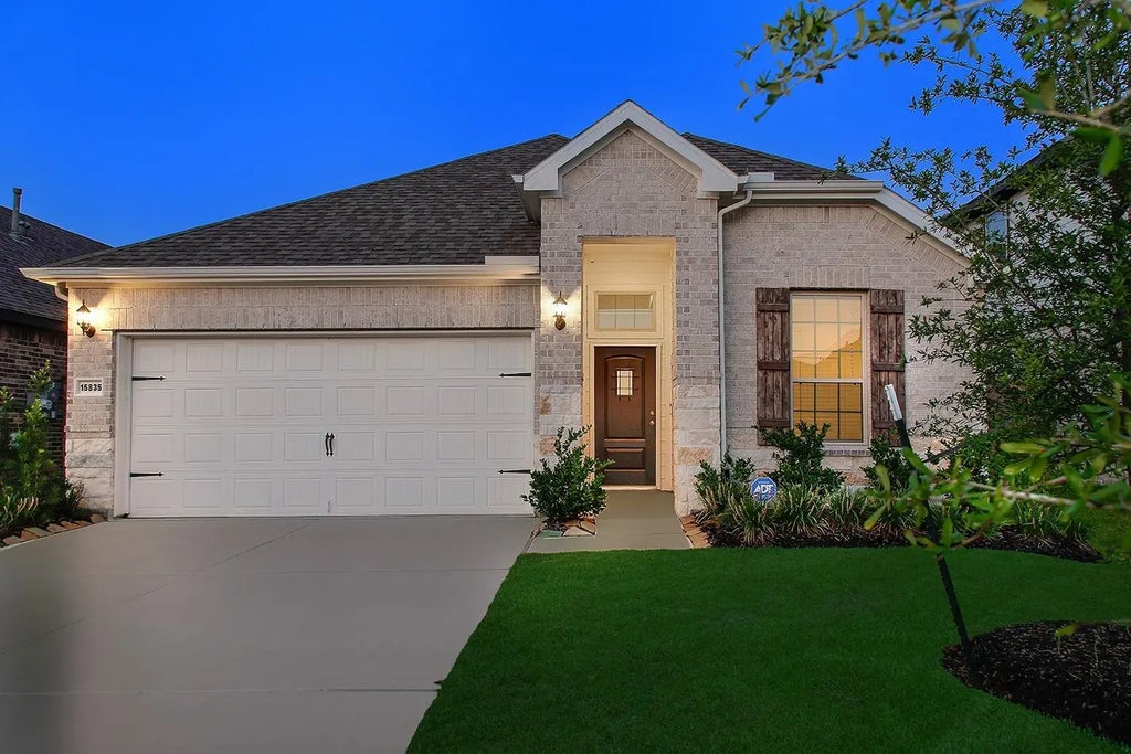 15835 Dove Hollow Drive, Conroe