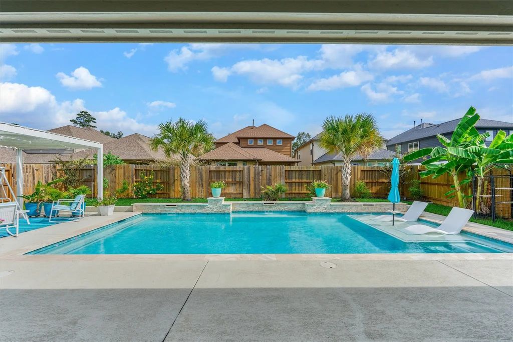 27164 Allegretto Drive, Spring