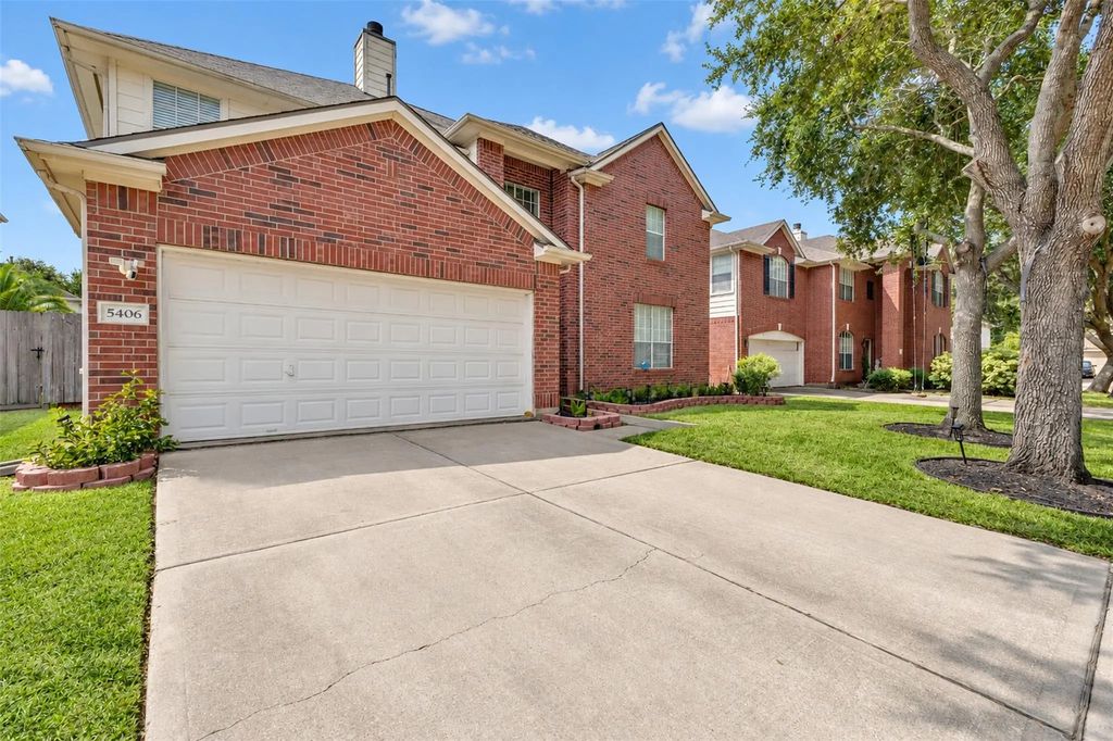 5406 Linden Grove Court, Sugar Land