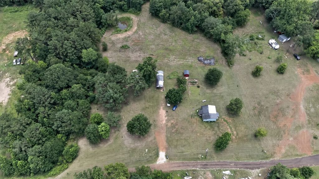 831 County Road 1207, Rusk