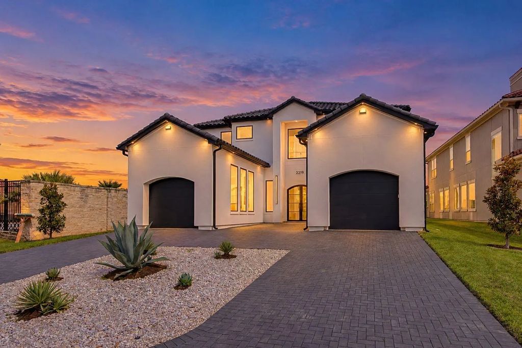 2219 Camden Creek Lane, Houston