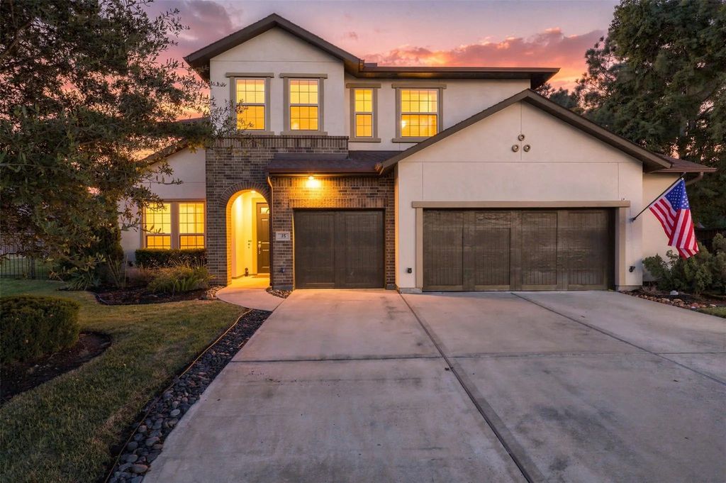 35 Gracenote Place, The Woodlands
