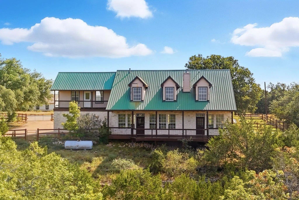 509 Stonegate Lane, Dripping Springs