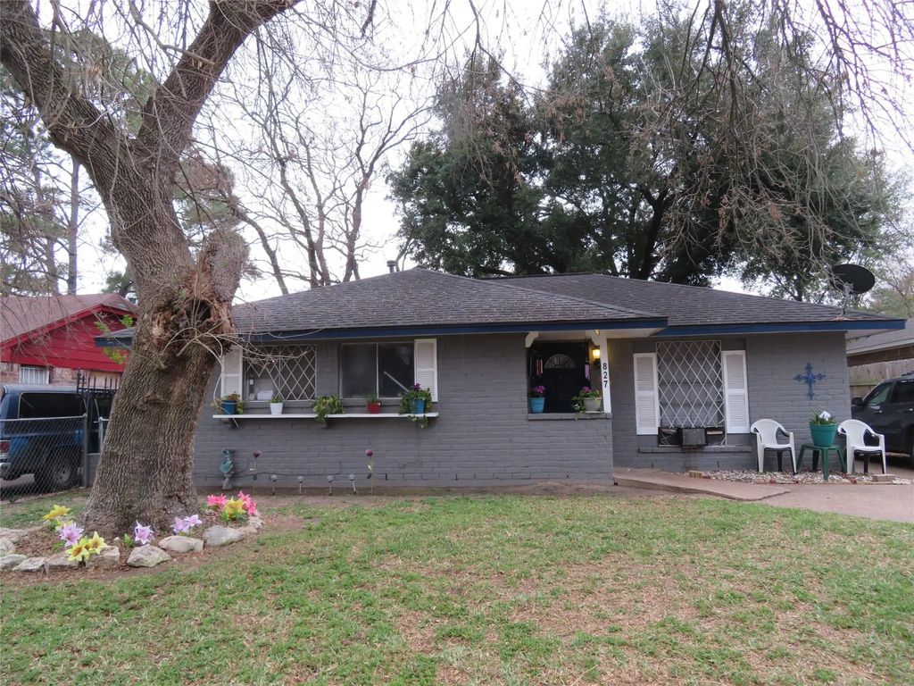 827 Marcolin Street, Houston