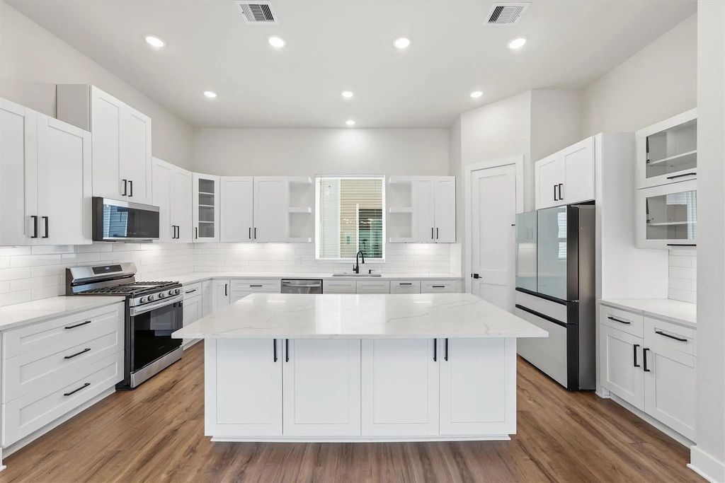 1942 Purswell Road, Houston