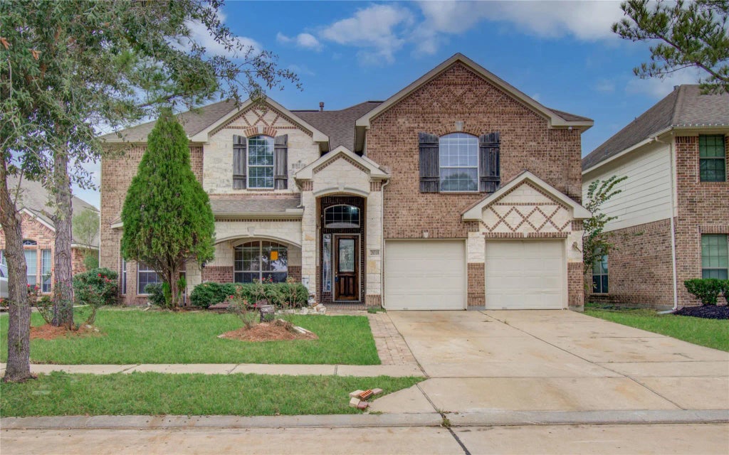 20318 Horseshoe Canyon Drive, Cypress