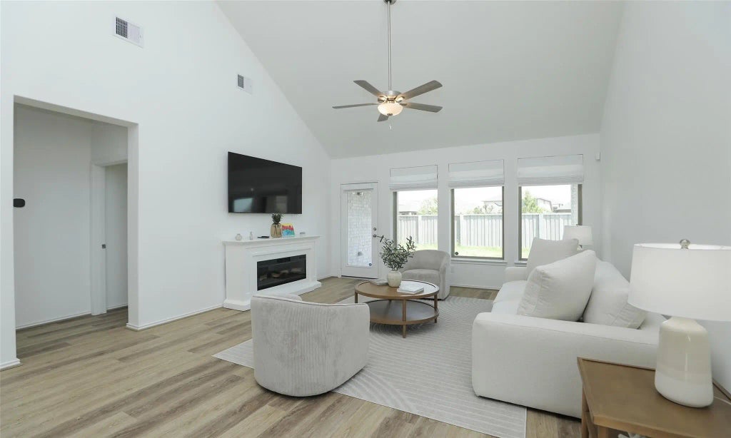 21031 Armstrong County Drive, Cypress