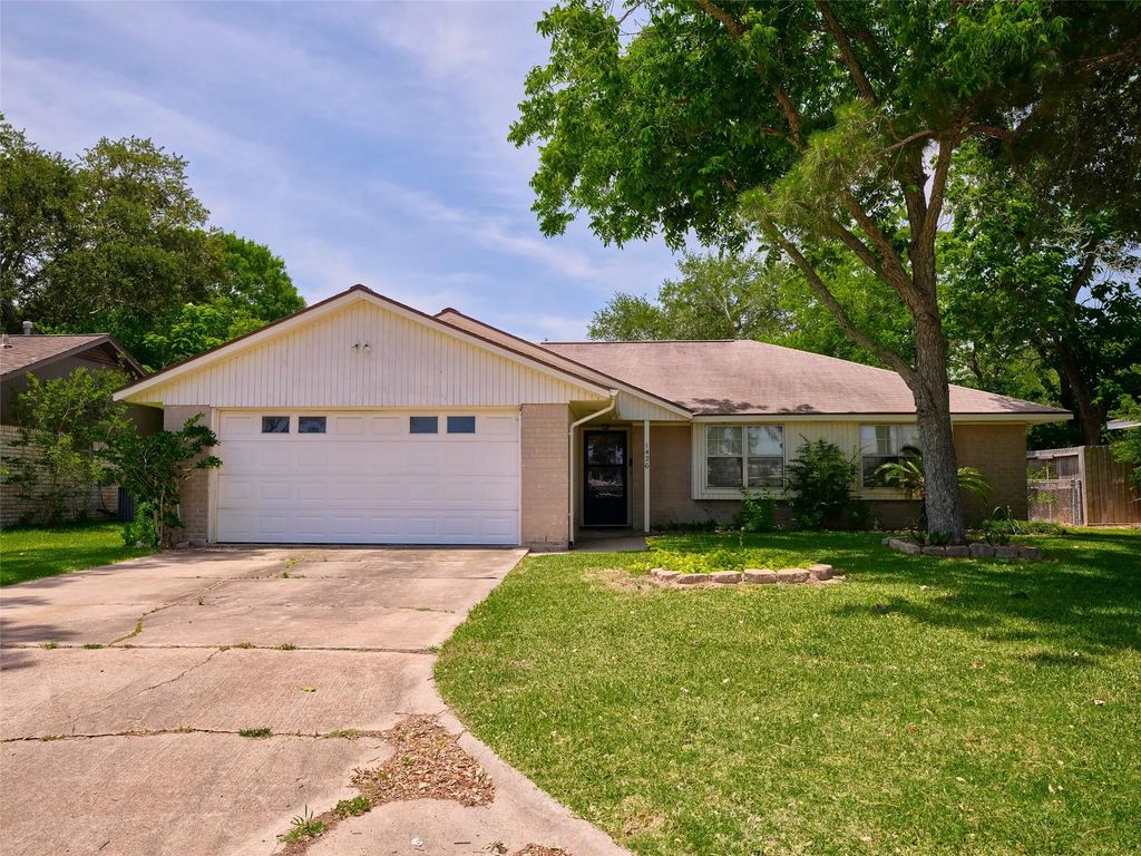 1426 Mahlmann Street, Rosenberg