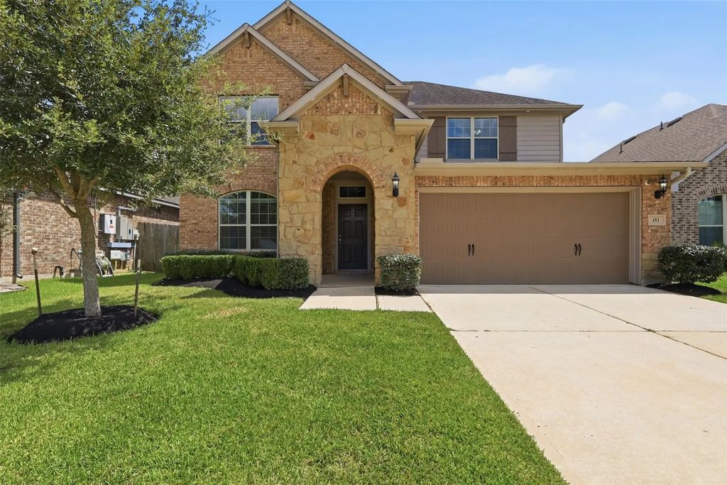 451 Beach Rose Crossing, Crosby