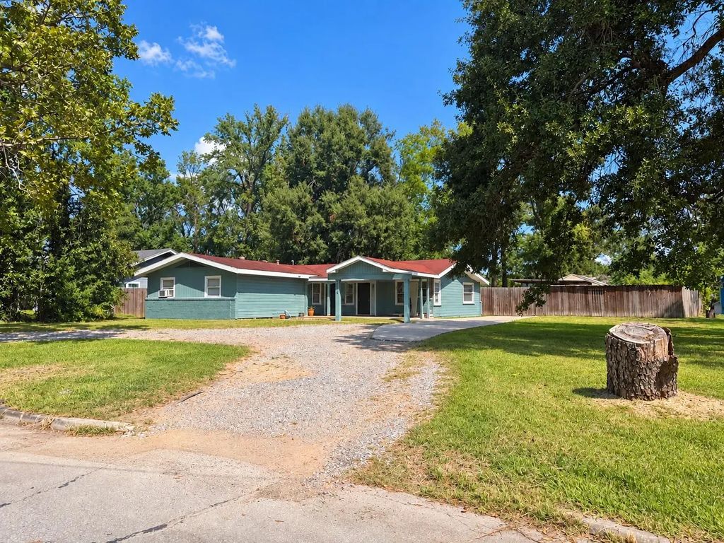 5210 Bristol Drive, Beaumont