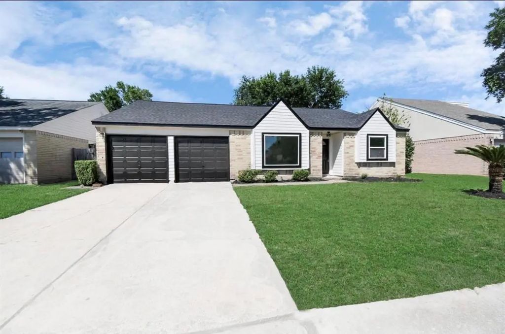 1911 Long Barrel Lane, Missouri City