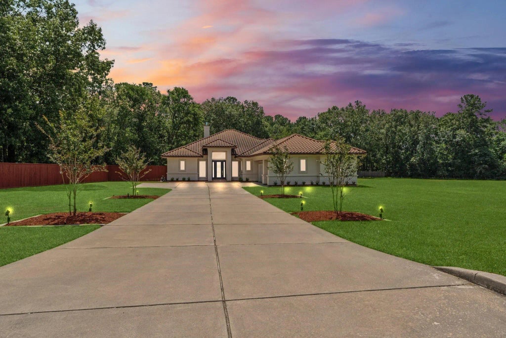 18867 Mystic Point, Montgomery